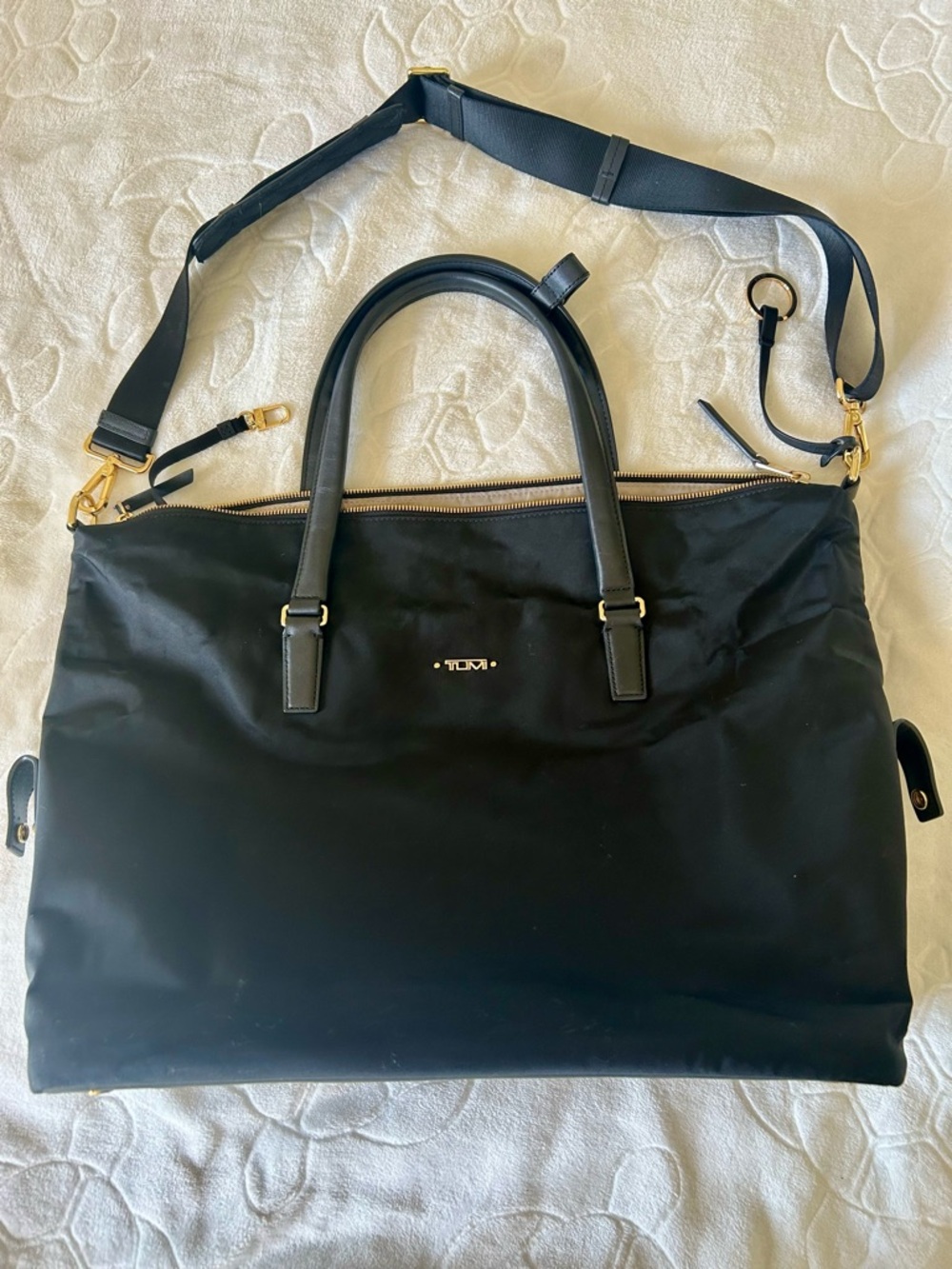Tumi Voyageur Weekender bag
